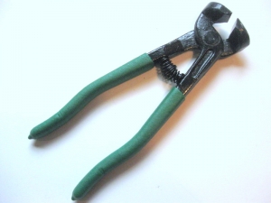 Tile-Nippers